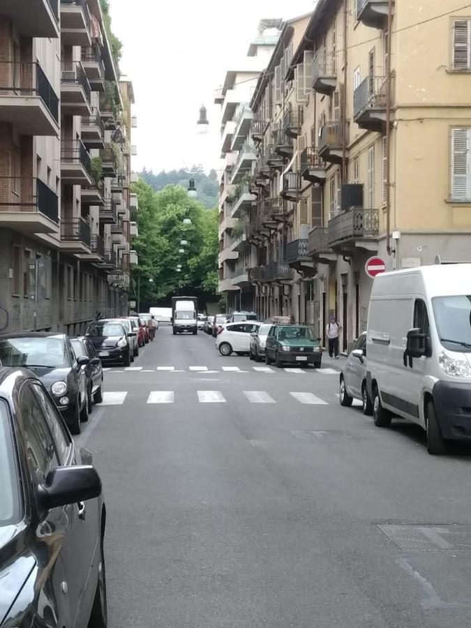 Apartmán Mansarda Al Valentino Turín Exteriér fotografie